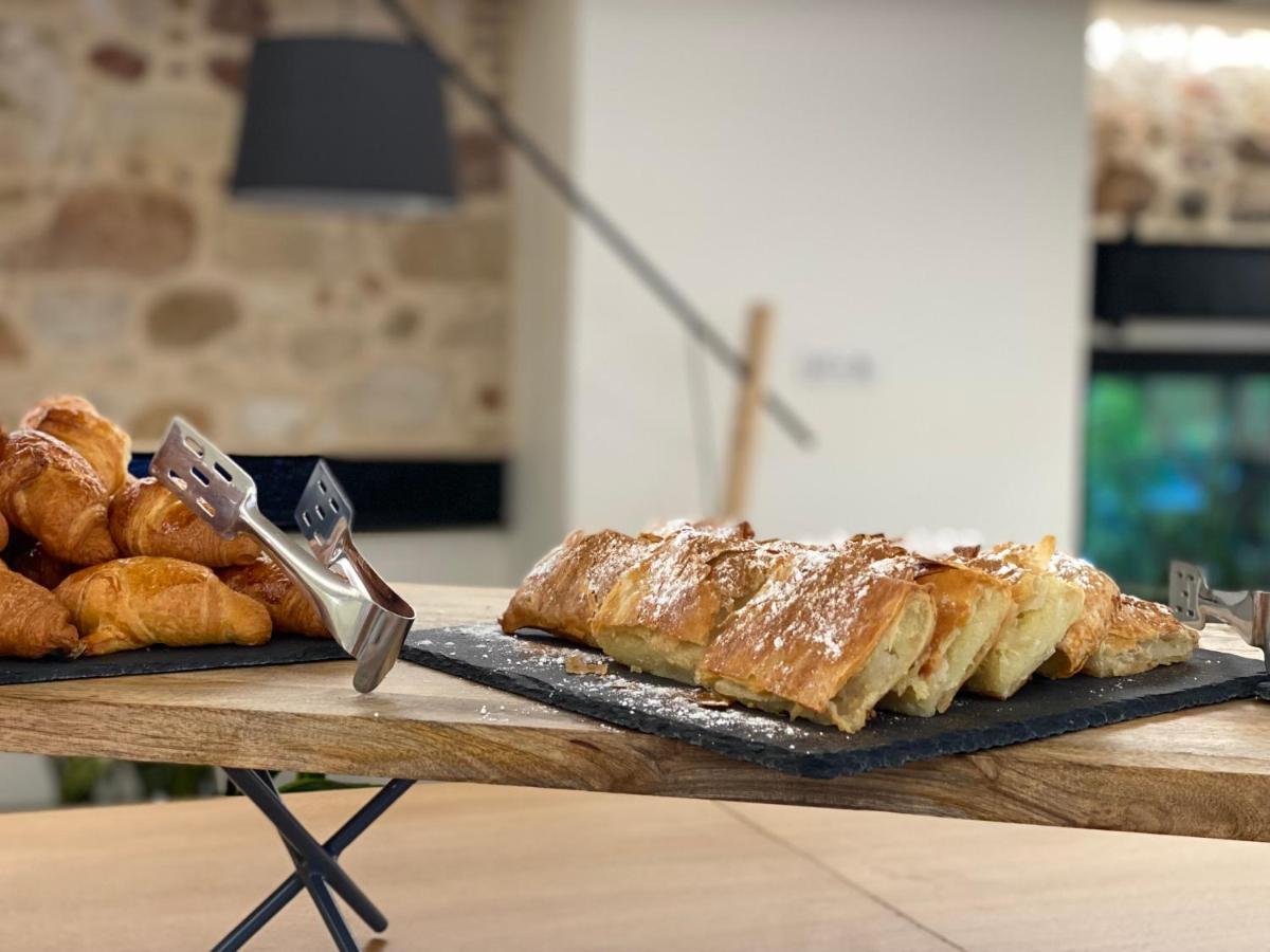 Hotel Nlh Monastiraki - Neighborhood Lifestyle