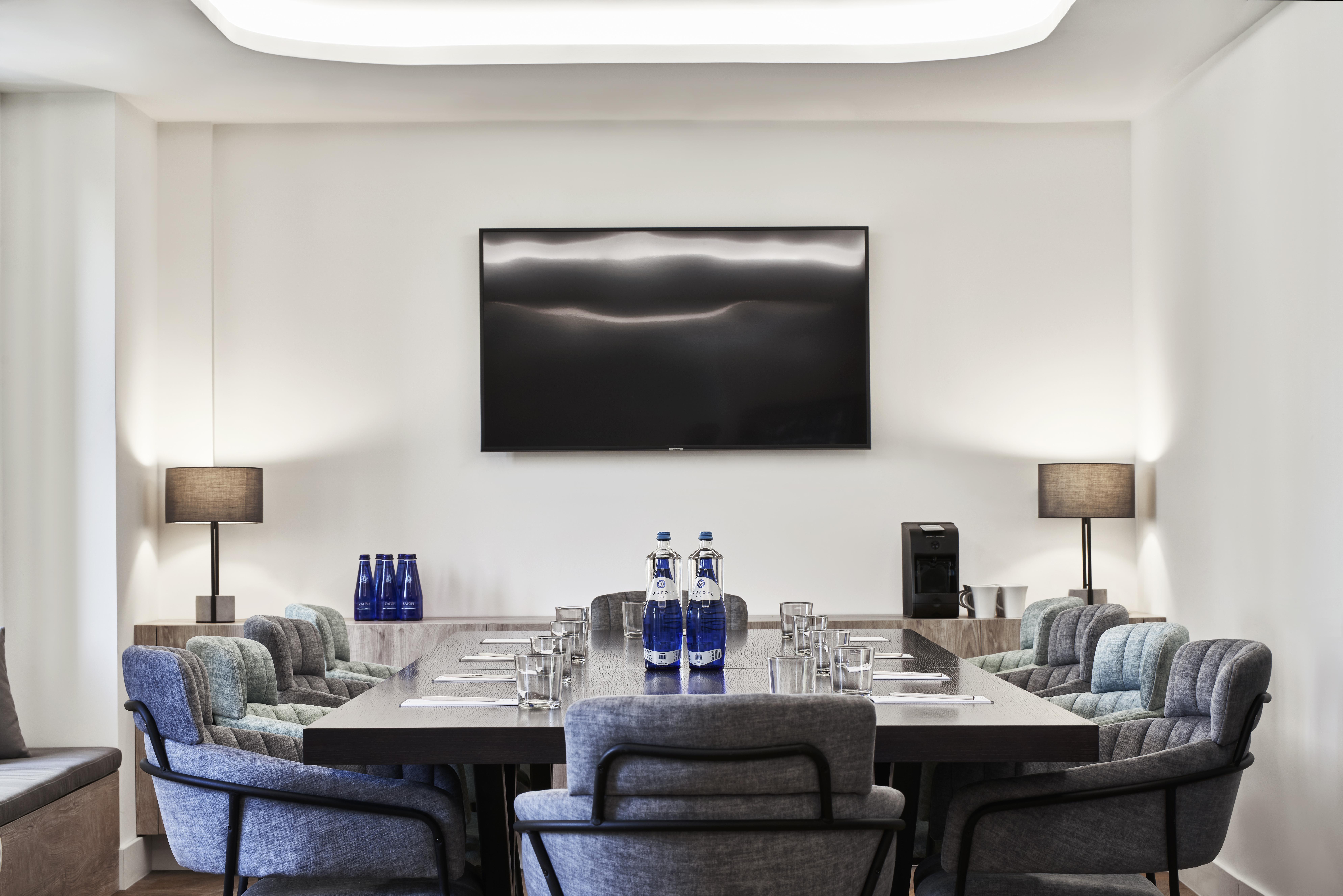 Nlh Monastiraki - Neighborhood Lifestyle 4*